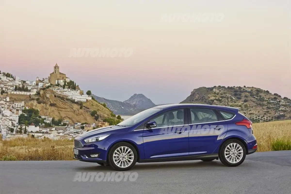Ford Focus restyling: tutte le immagini più belle (21)