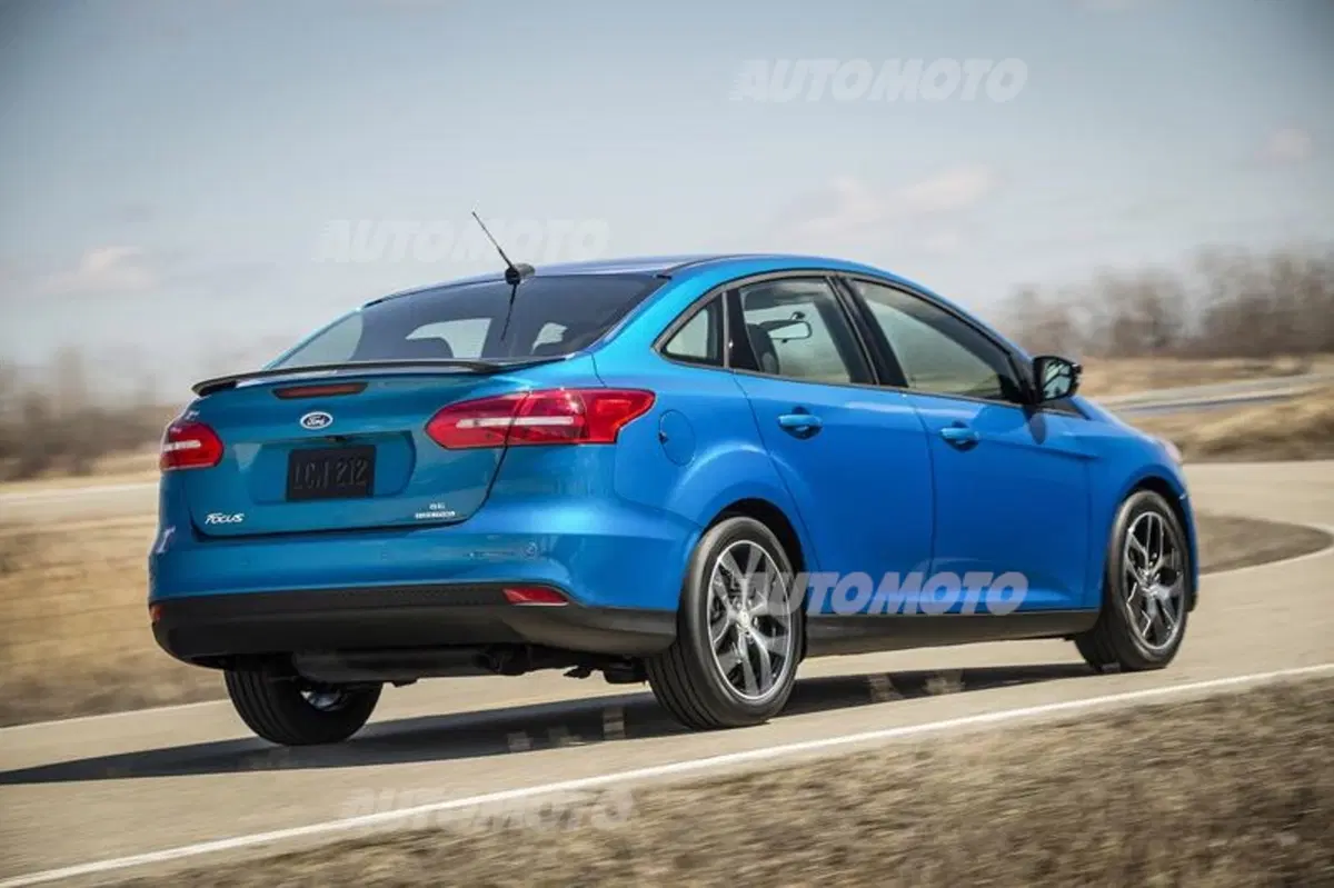 Ford Focus restyling: tutte le immagini più belle (24)