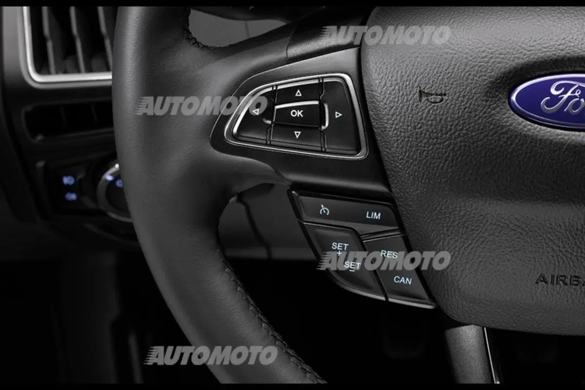 Ford Focus restyling: tutte le immagini più belle (78)