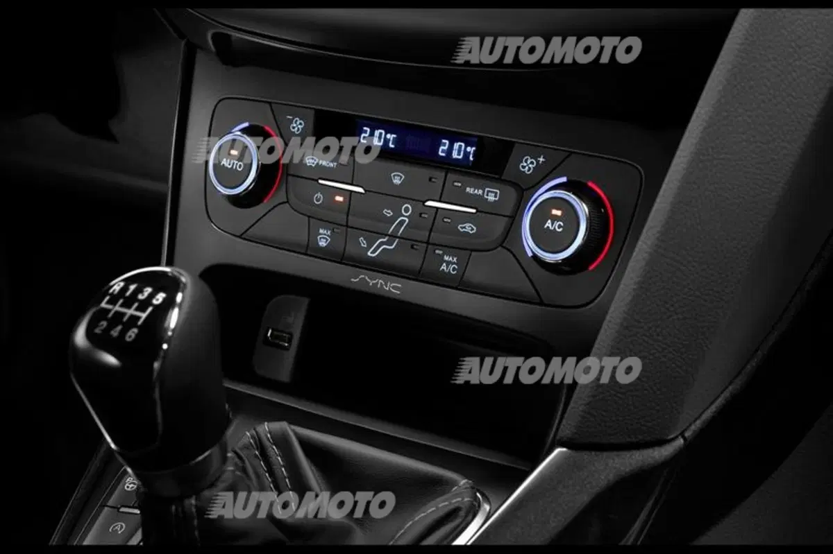 Ford Focus restyling: tutte le immagini più belle (84)