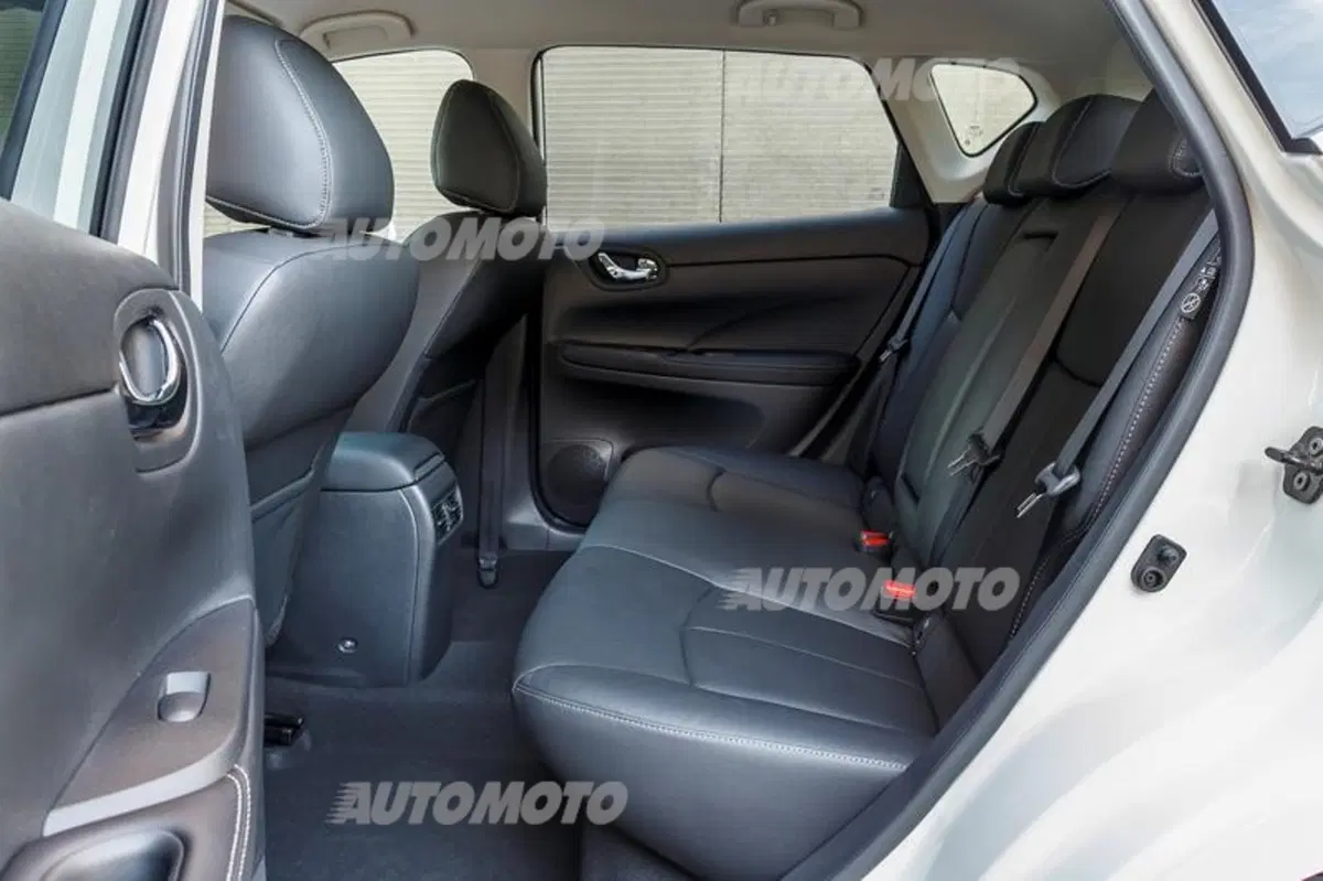 Nissan Pulsar: tutte le foto e le informazioni ufficiali (40)