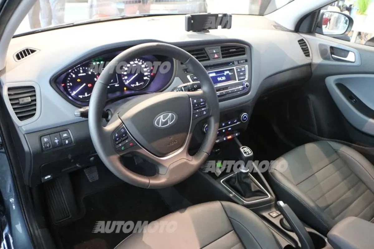 Nuova Hyundai i20: la rinnovata due volumi coreana spiegata dai progettisti (17)
