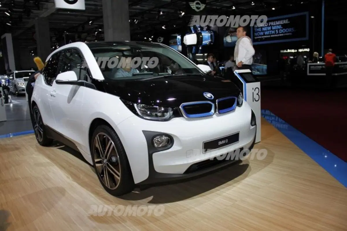 BMW al Salone di Parigi 2014 (20)
