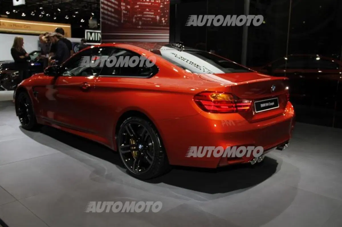 BMW al Salone di Parigi 2014 (34)