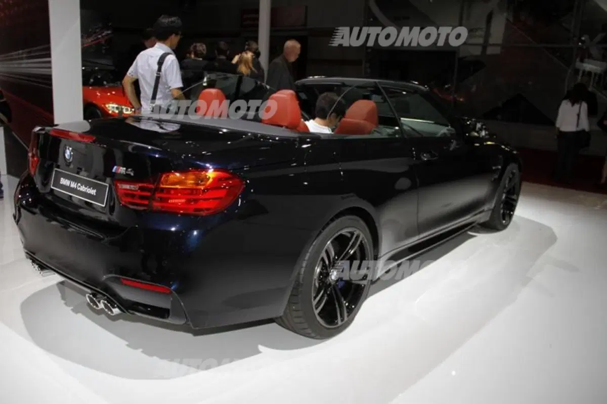BMW al Salone di Parigi 2014 (40)