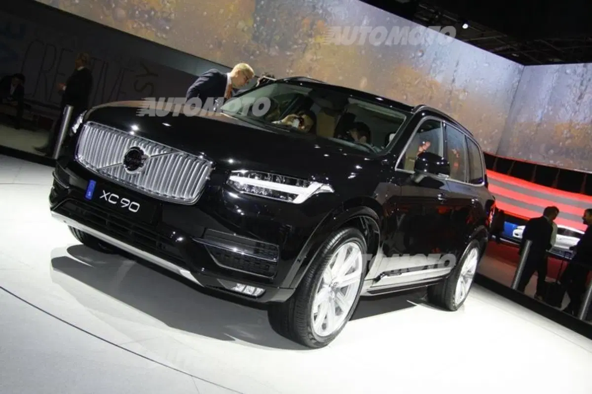 Volvo al Salone di Parigi 2014 (4)