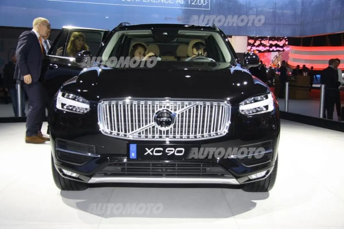 Volvo al Salone di Parigi 2014 (5)