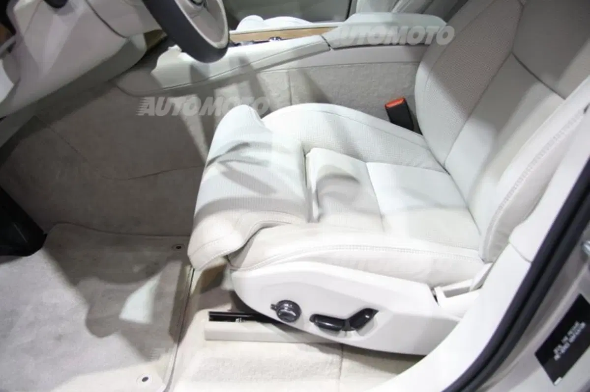 Volvo al Salone di Parigi 2014 (18)