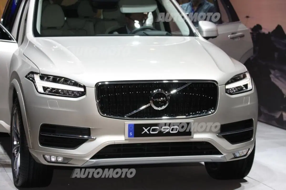 Volvo al Salone di Parigi 2014 (19)