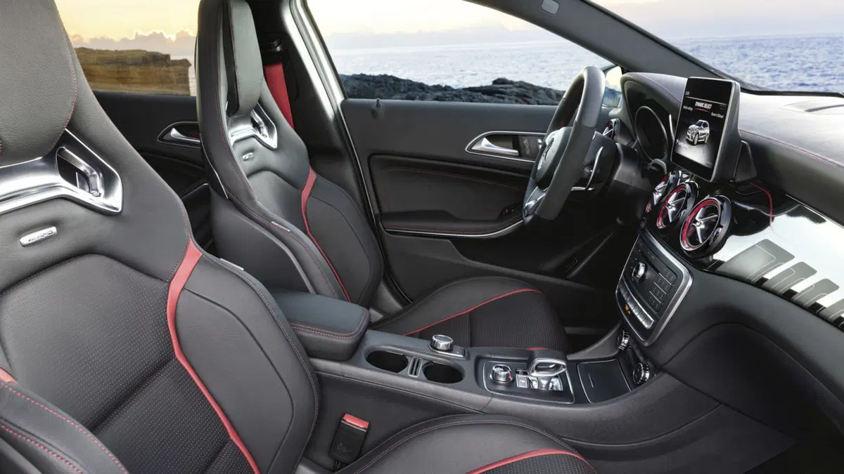 Mercedes GLA restyling, debutto al Salone di Detroit 2017  (6)