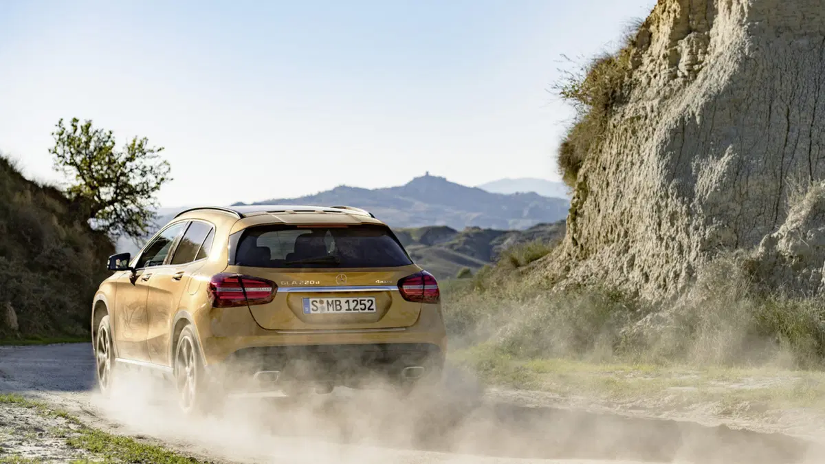 Mercedes GLA restyling, debutto al Salone di Detroit 2017  (18)