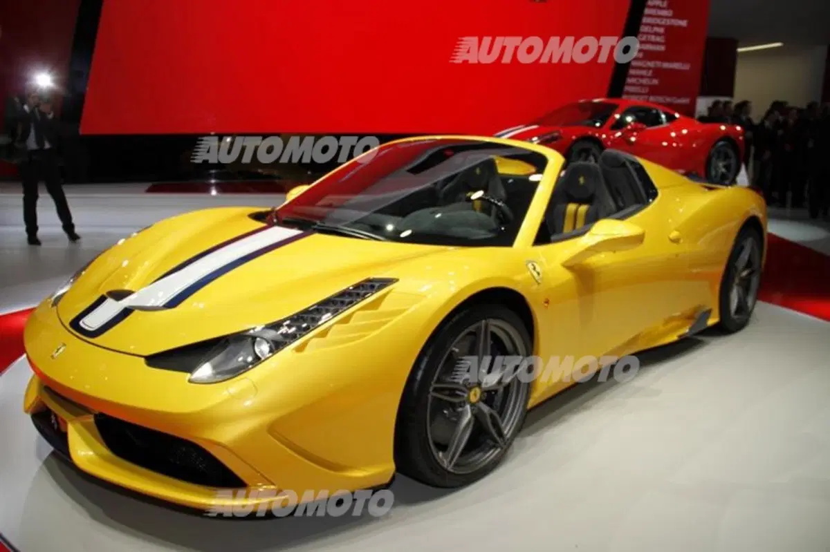 Ferrari al Salone di Parigi 2014 (4)