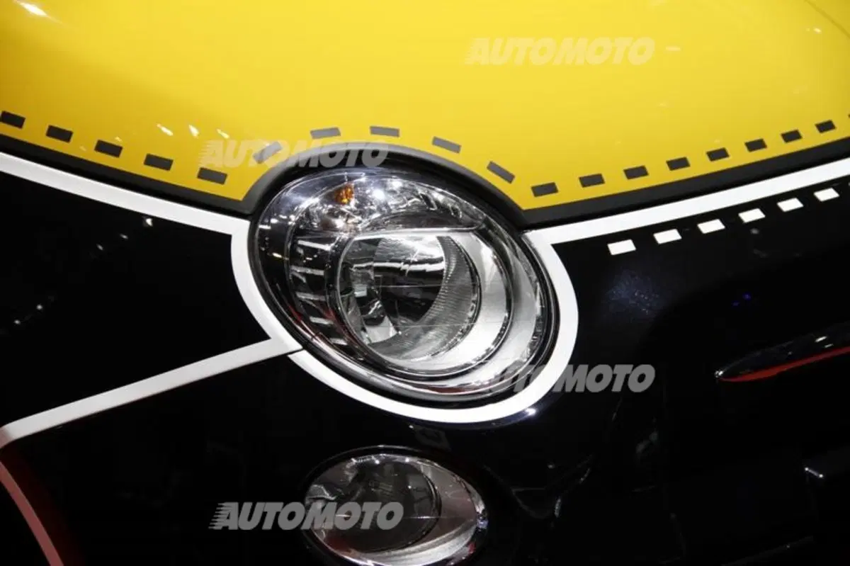 Fiat al Salone di Parigi 2014 (26)