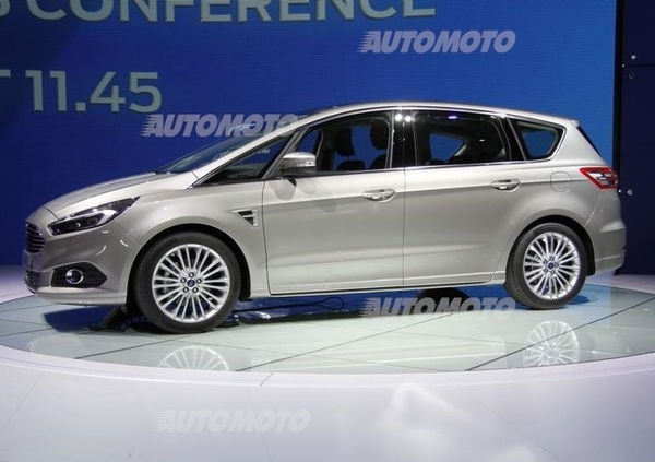 Ford al Salone di Parigi 2014