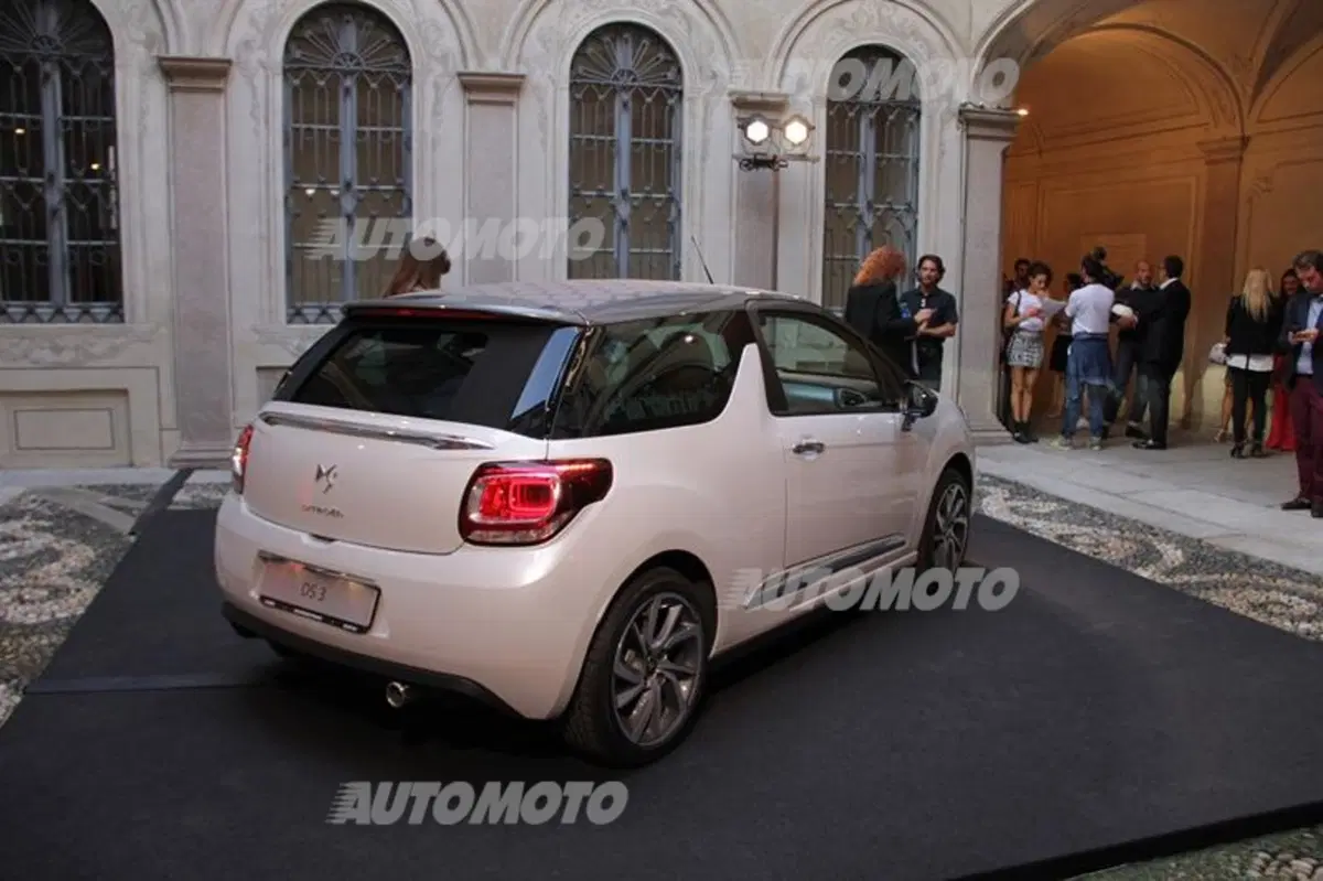 Citroen DS3 protagonista alla Vogue Fashion Night Out di Milano 2014 (4)