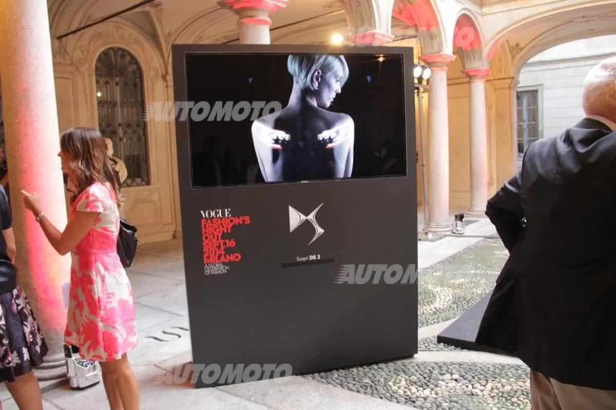 Citroen DS3 protagonista alla Vogue Fashion Night Out di Milano 2014 (41)