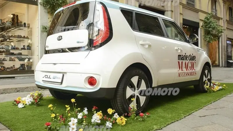 Kia Soul EV: l'elettrica accende la Fashion Week