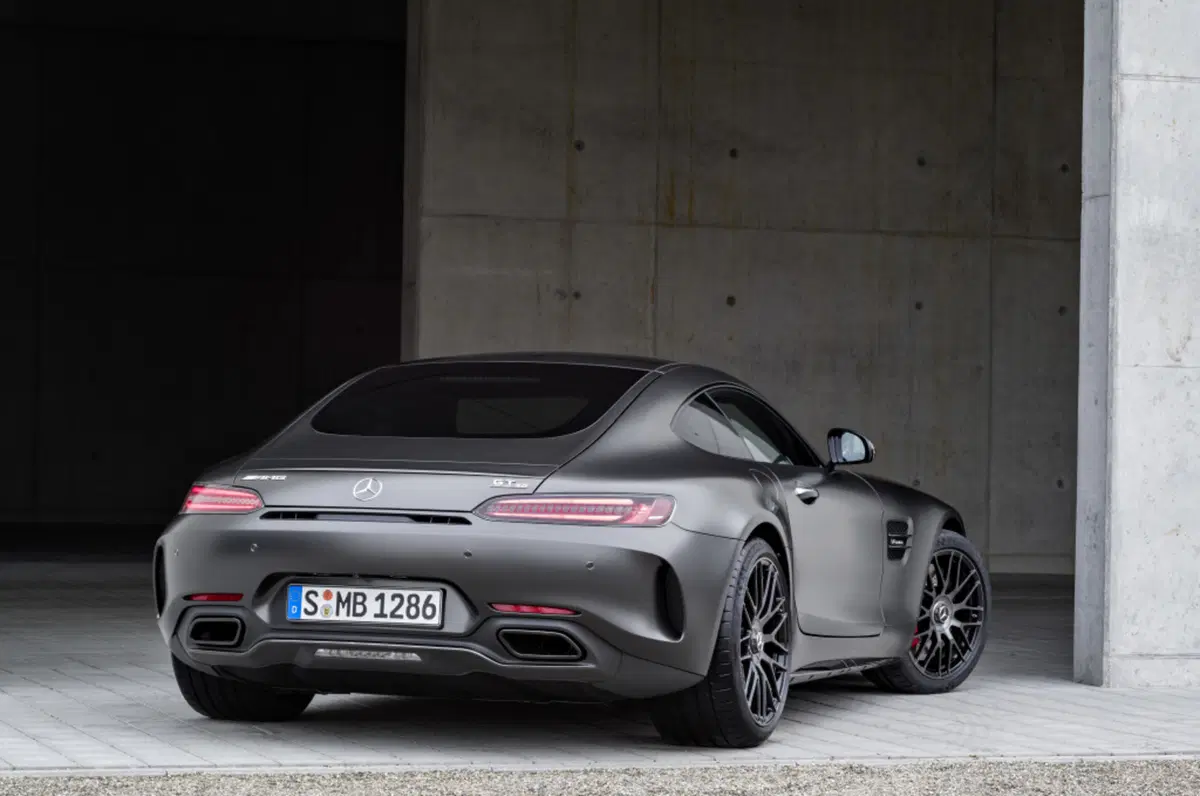 Mercedes-AMG GT C Coupé, esordio al Salone di Detroit 2017 (8)