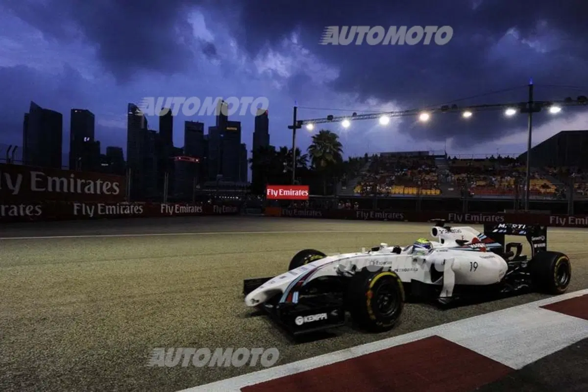 Formula 1 Singapore 2014: Hamilton domina le libere del venerdì (8)