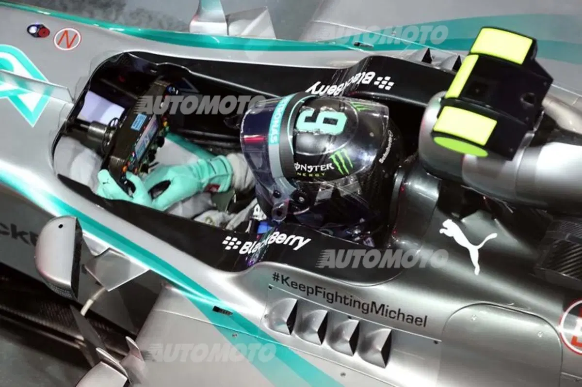Formula 1 Singapore 2014: Hamilton conquista la pole (10)