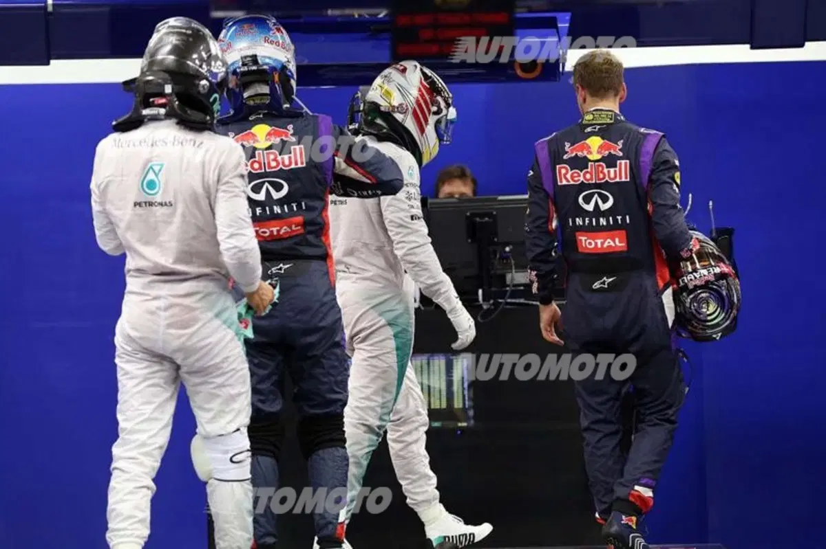 Formula 1 Singapore 2014: Hamilton conquista la pole (15)