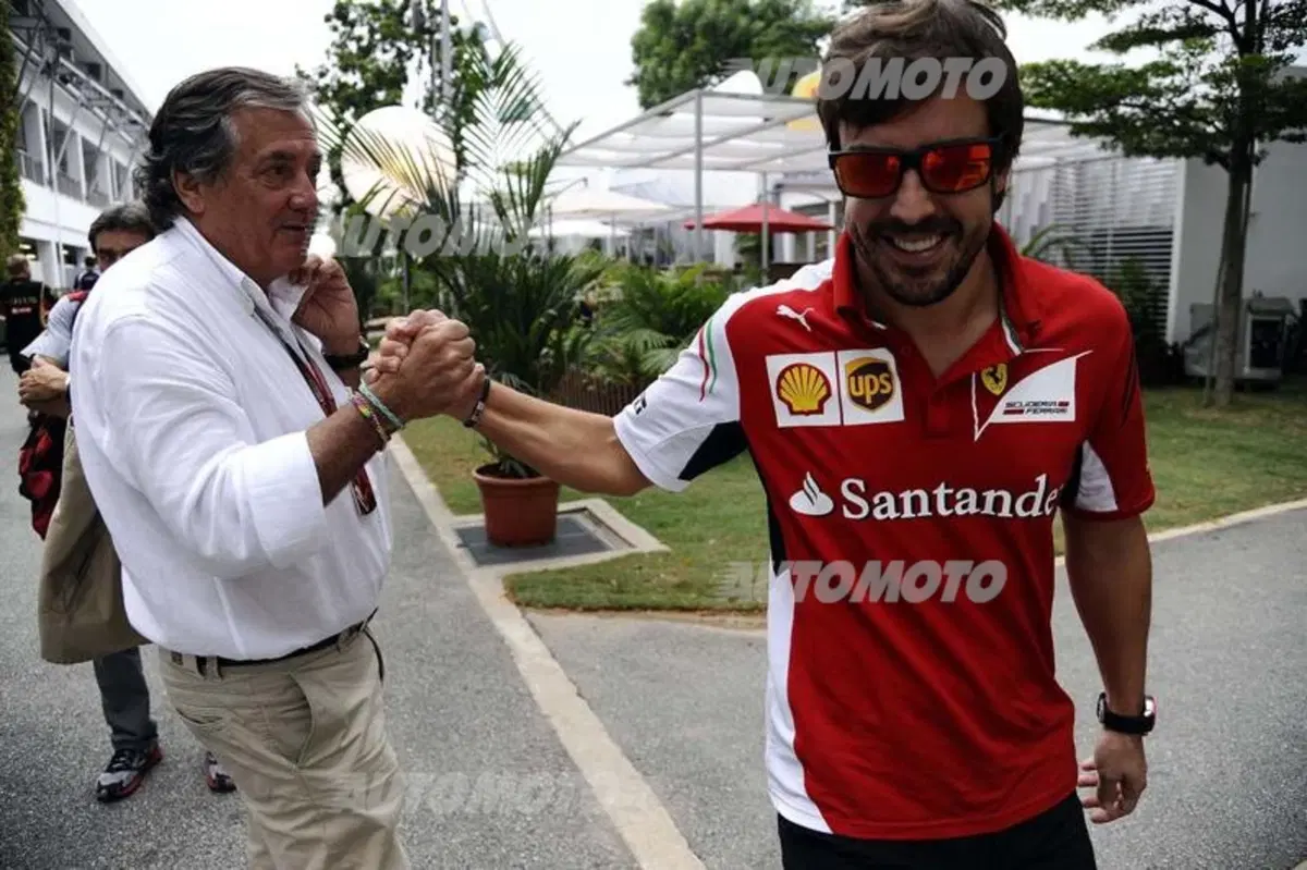Formula 1 Singapore 2014: Hamilton conquista la pole (20)