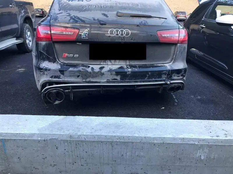 Valentino Rossi: incidente sulla neve con l'Audi RS6