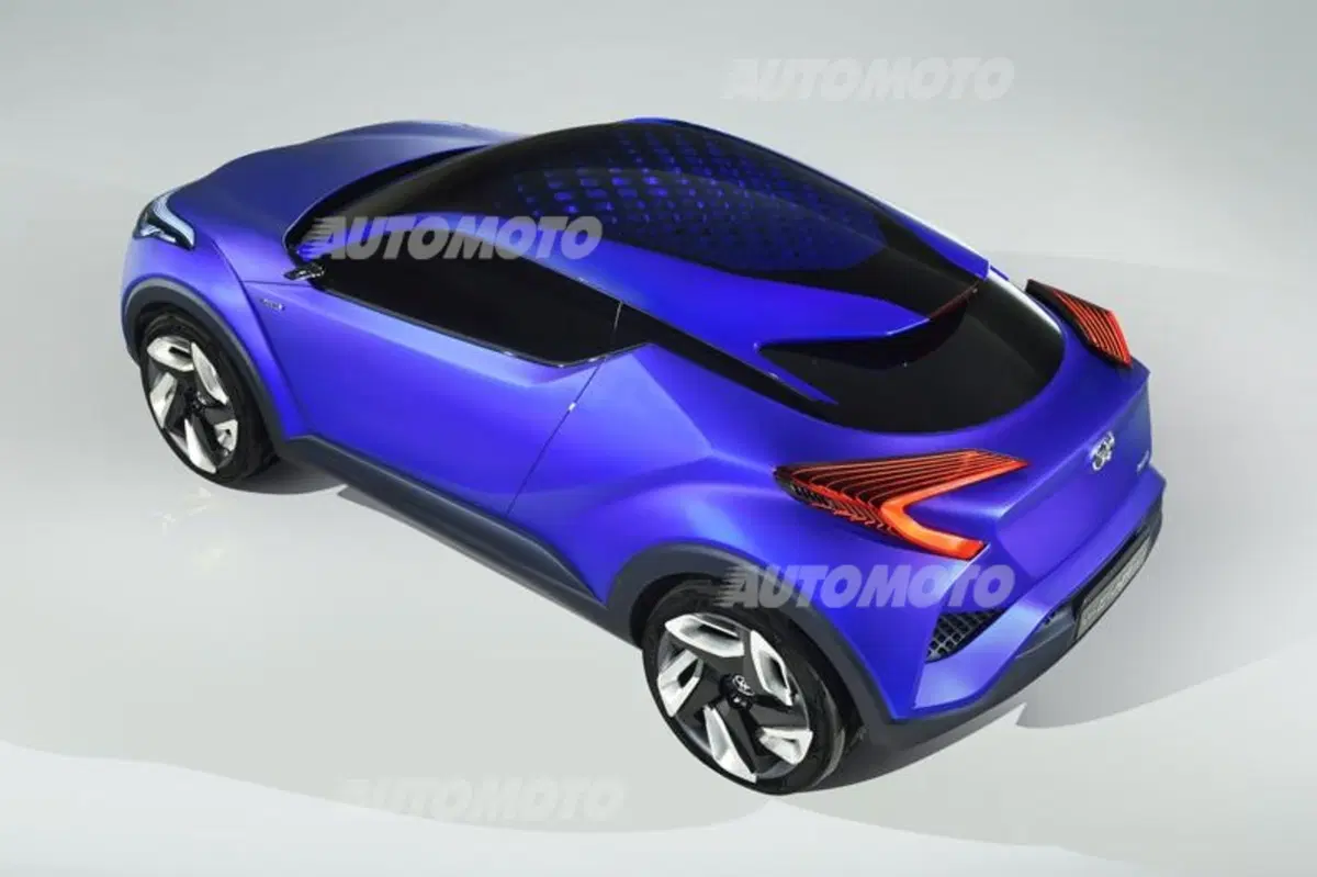Toyota C-HR Concept: prime immagini e dettagli (2)