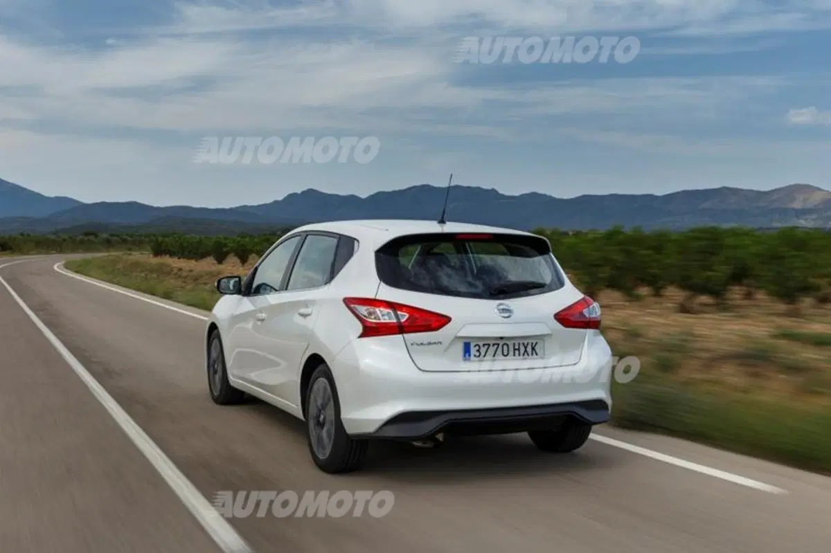 Nissan Pulsar (5)