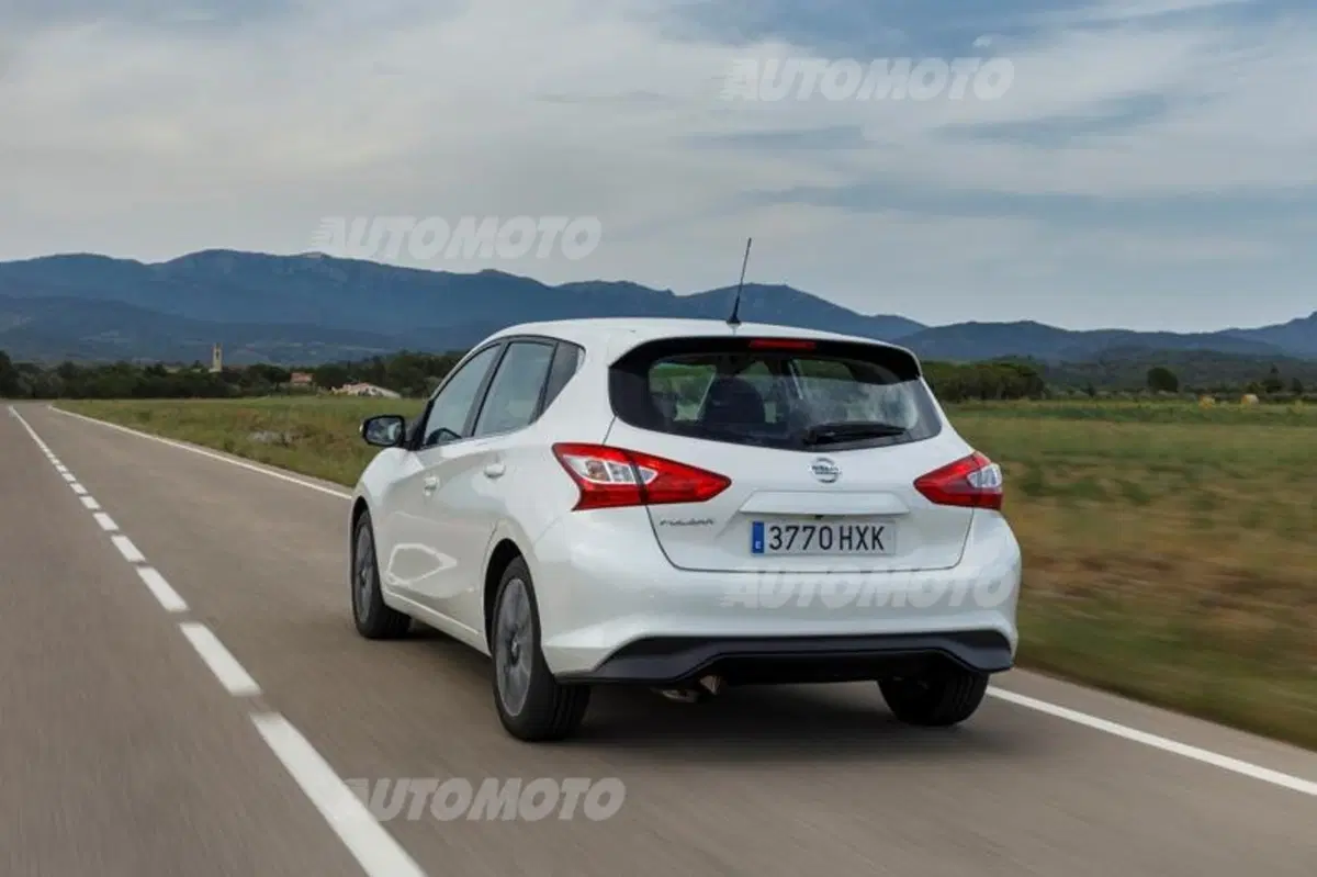 Nissan Pulsar (6)