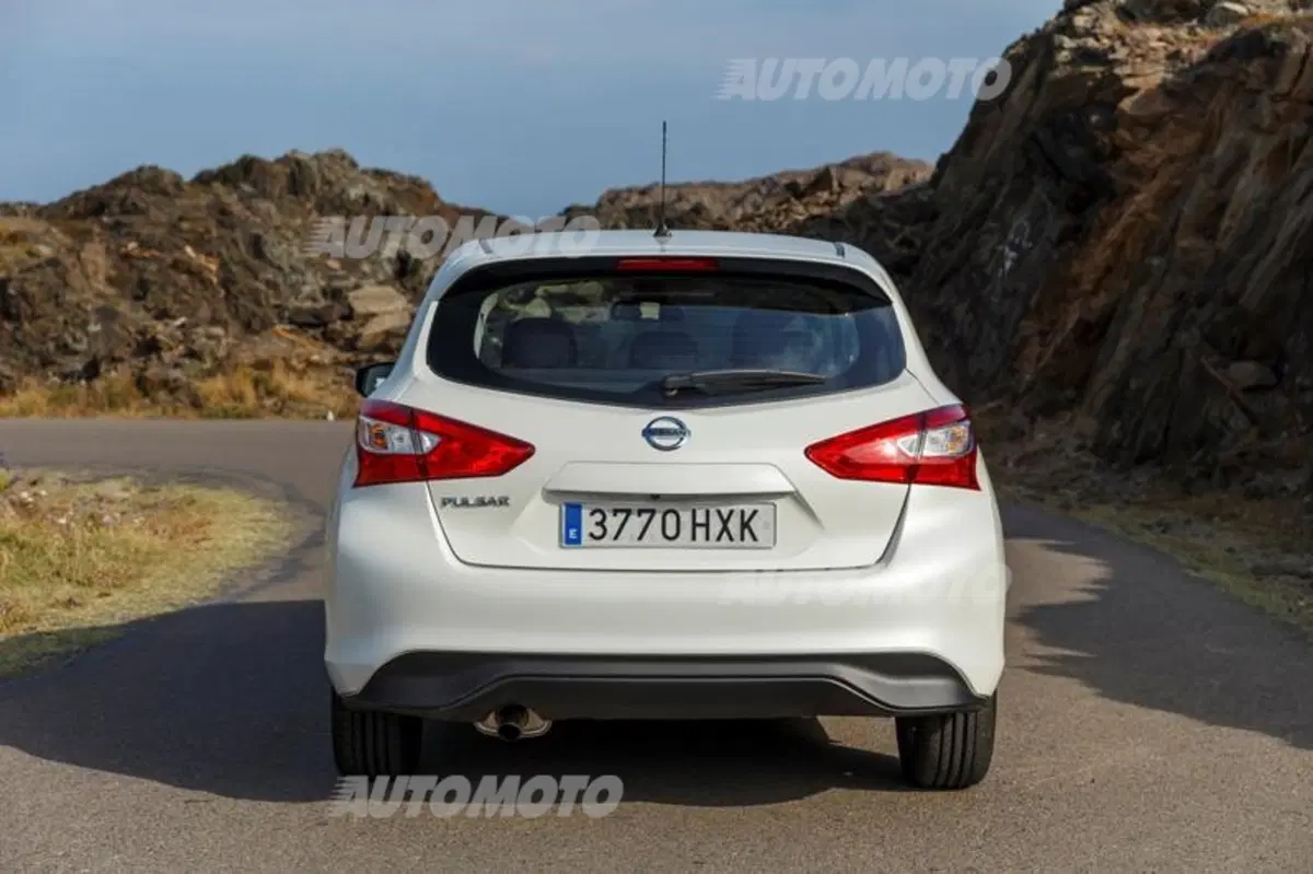 Nissan Pulsar (9)