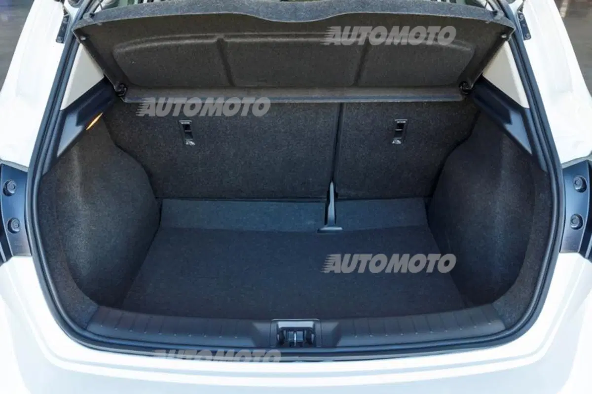 Nissan Pulsar (34)