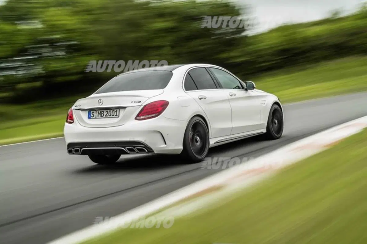 Mercedes Classe C63 AMG e C63 AMG S (26)
