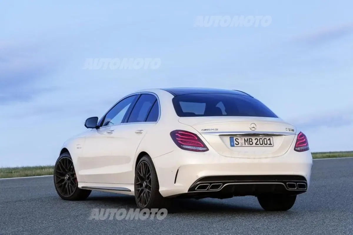Mercedes Classe C63 AMG e C63 AMG S (34)