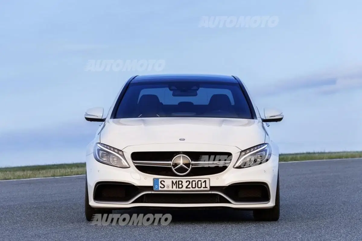 Mercedes Classe C63 AMG e C63 AMG S (35)