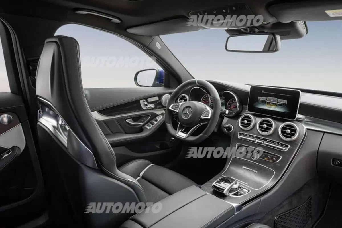 Mercedes Classe C63 AMG e C63 AMG S (38)
