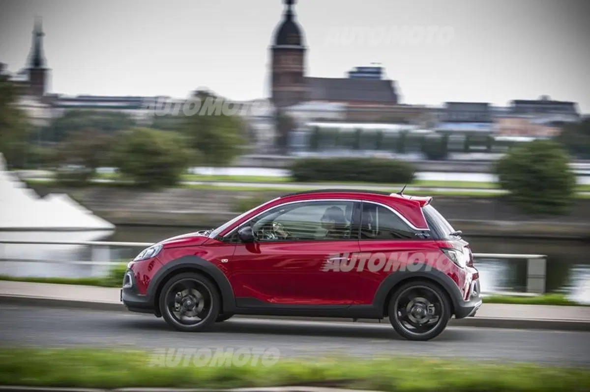 Opel Adam Rocks (10)
