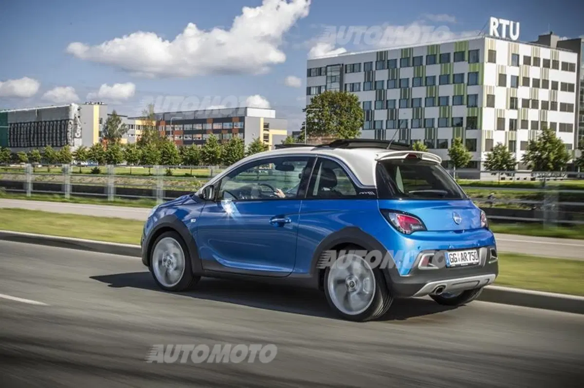 Opel Adam Rocks (11)