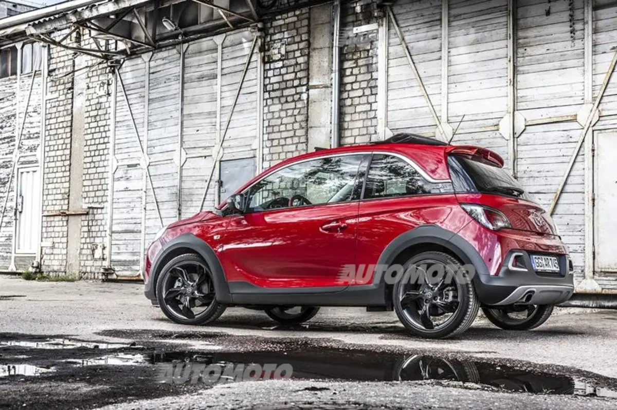Opel Adam Rocks (24)