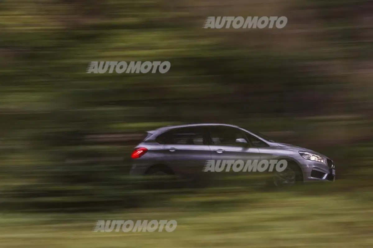 BMW Serie 2 Active Tourer (12)