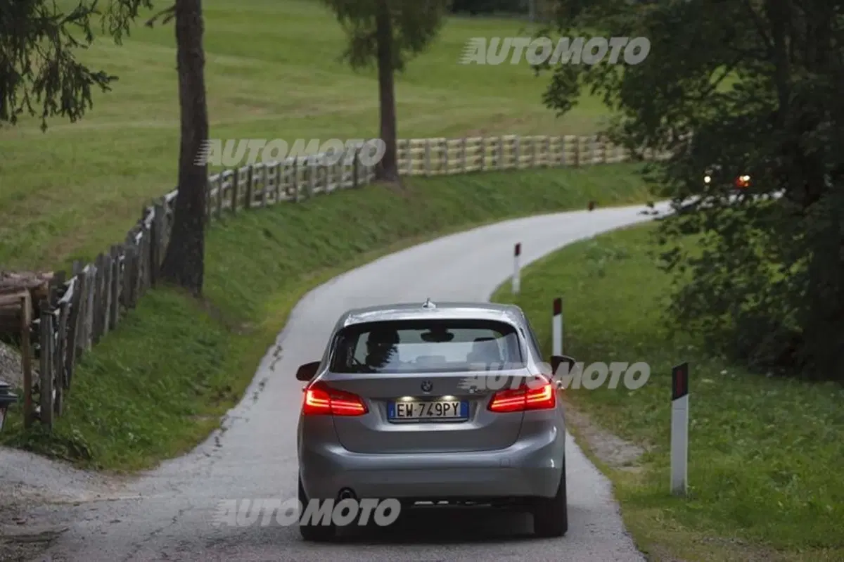 BMW Serie 2 Active Tourer (13)