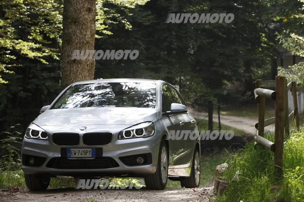 BMW Serie 2 Active Tourer (18)
