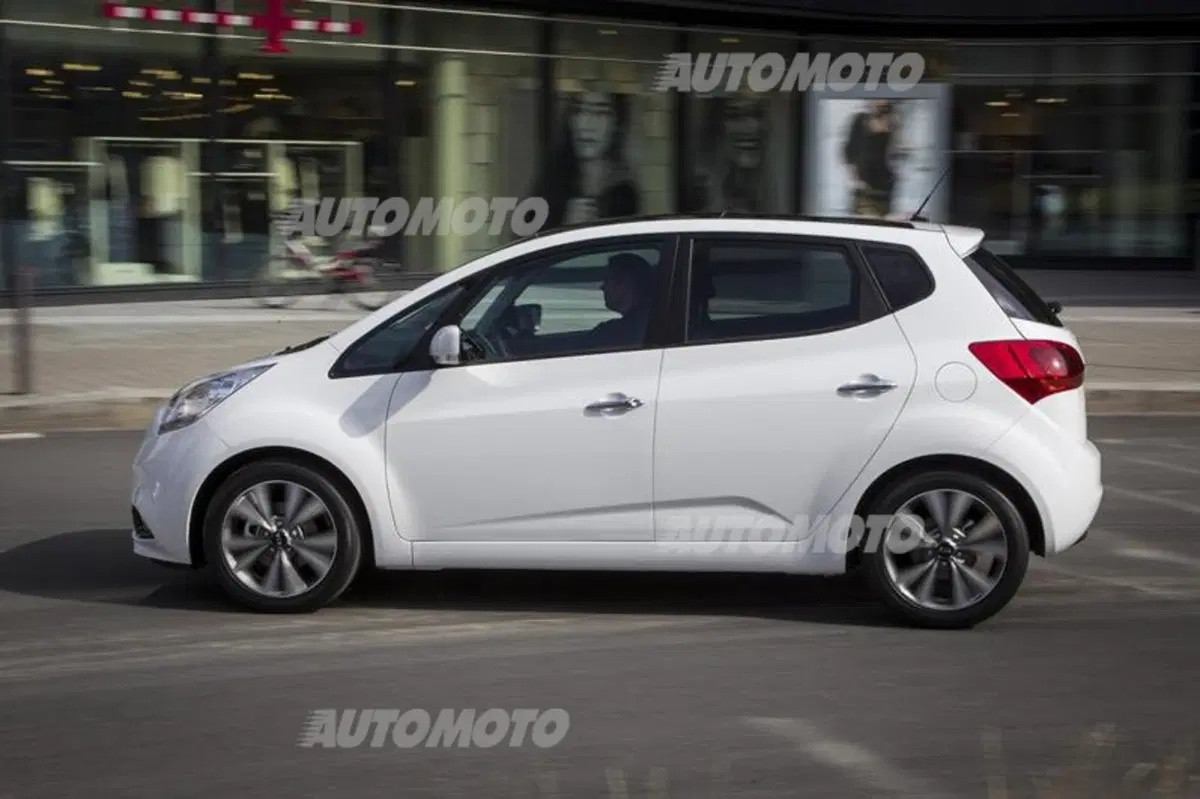 Kia Venga restyling (3)