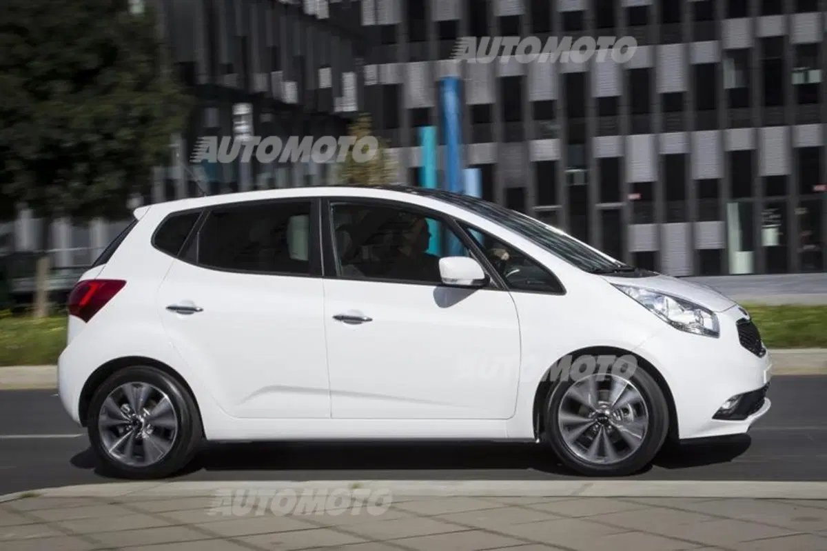 Kia Venga restyling (12)