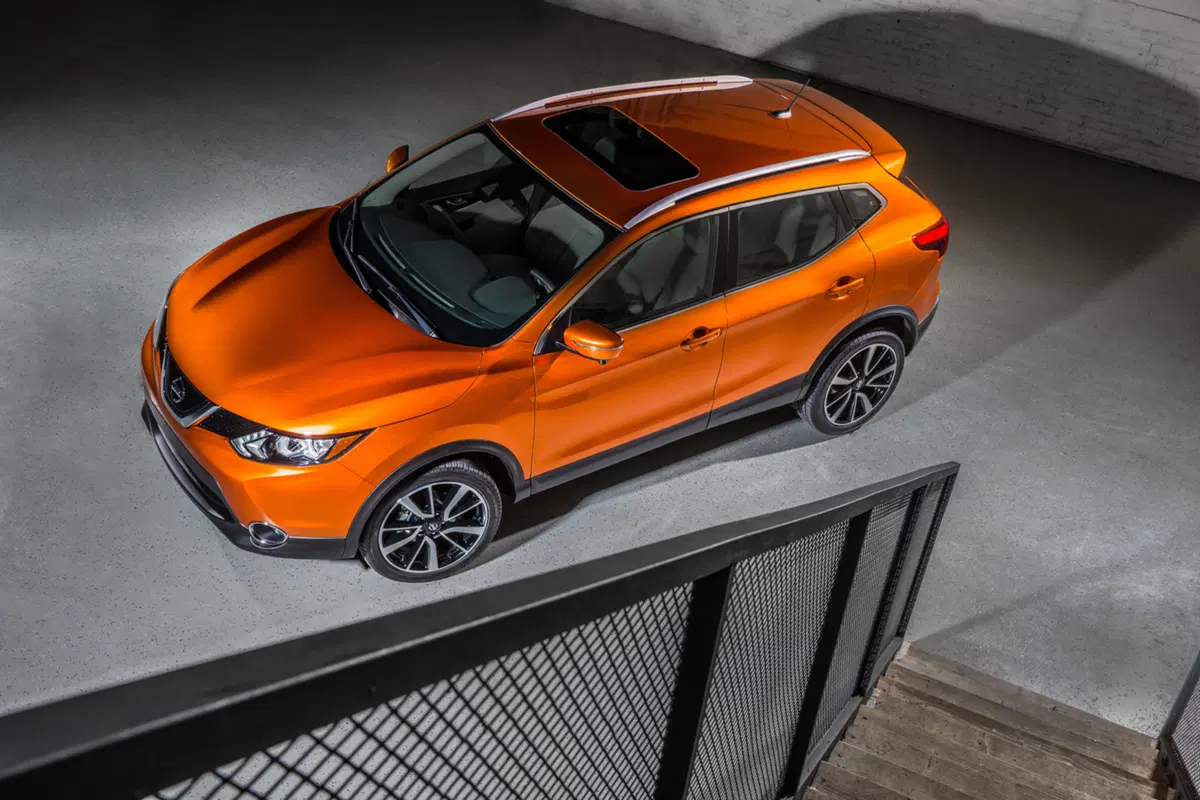 Nissan Rogue Sport, Qashqai alla yankee (4)