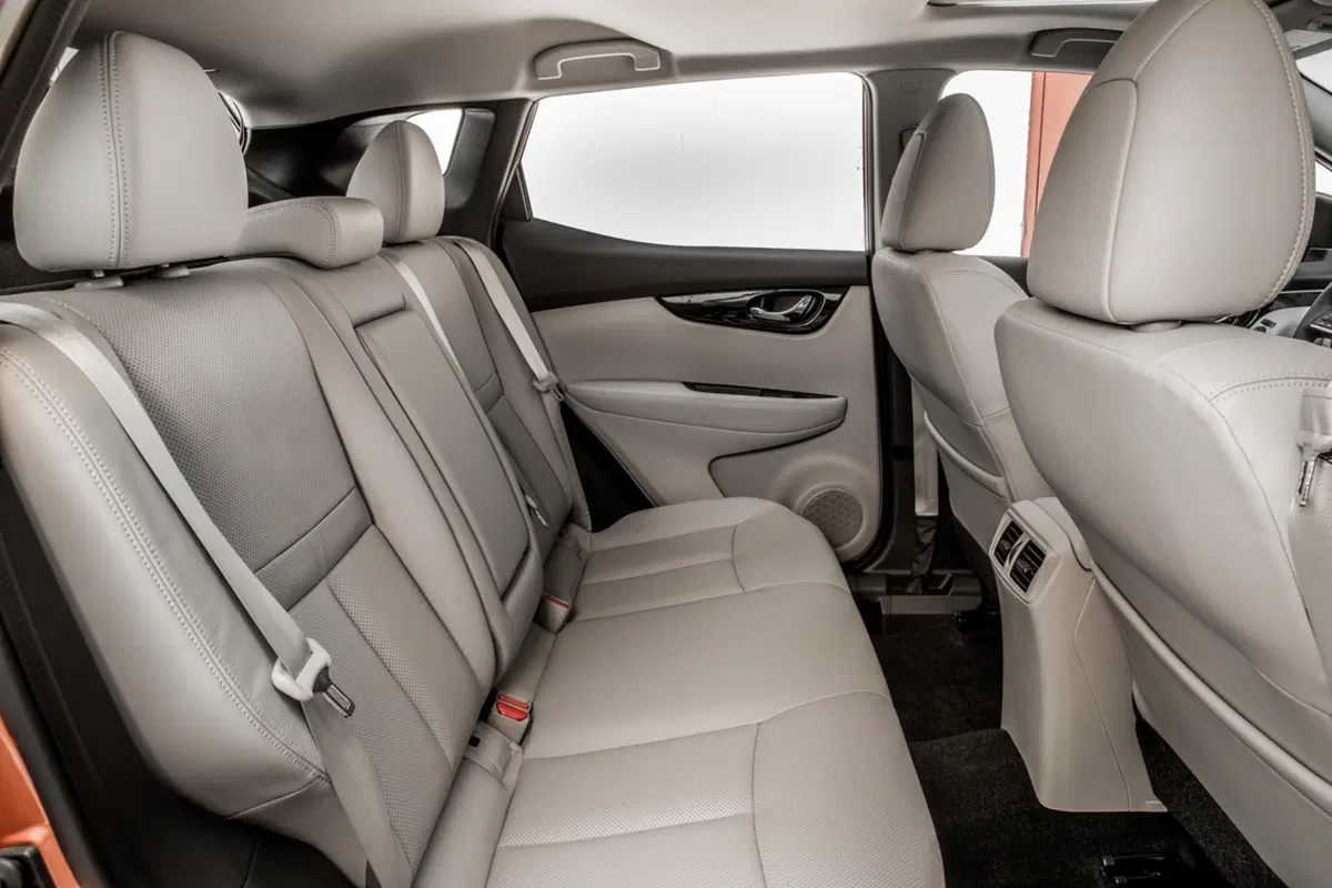 Nissan Rogue Sport, Qashqai alla yankee (8)