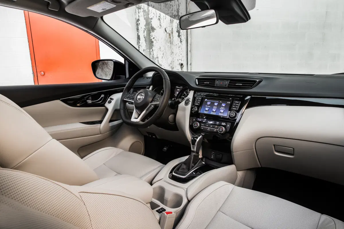 Nissan Rogue Sport, Qashqai alla yankee (10)
