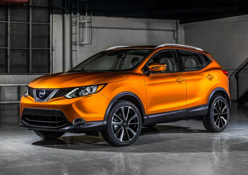 Nissan Rogue Sport, Qashqai restyling "in anticipo"