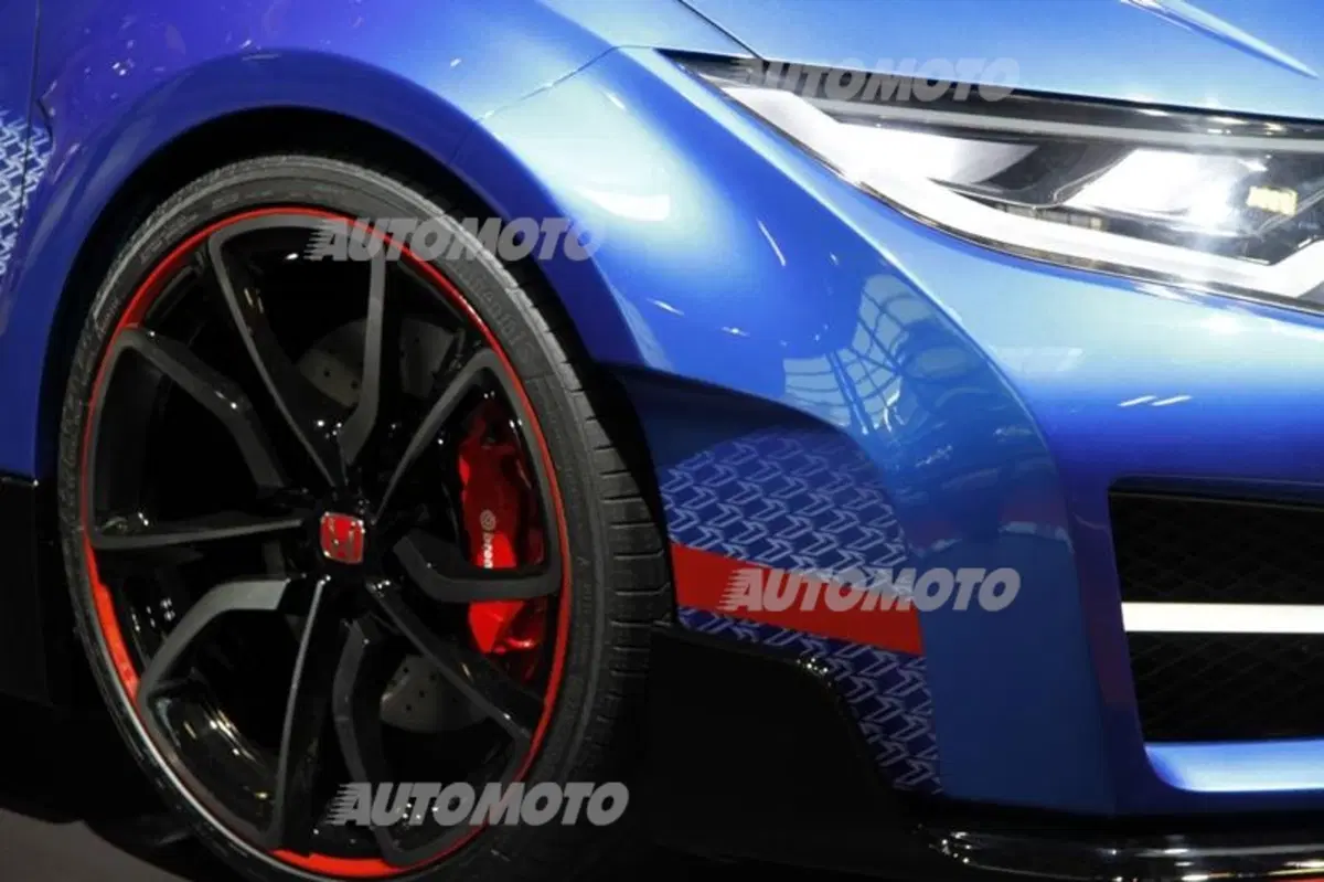 Honda al Salone di Parigi 2014 (18)
