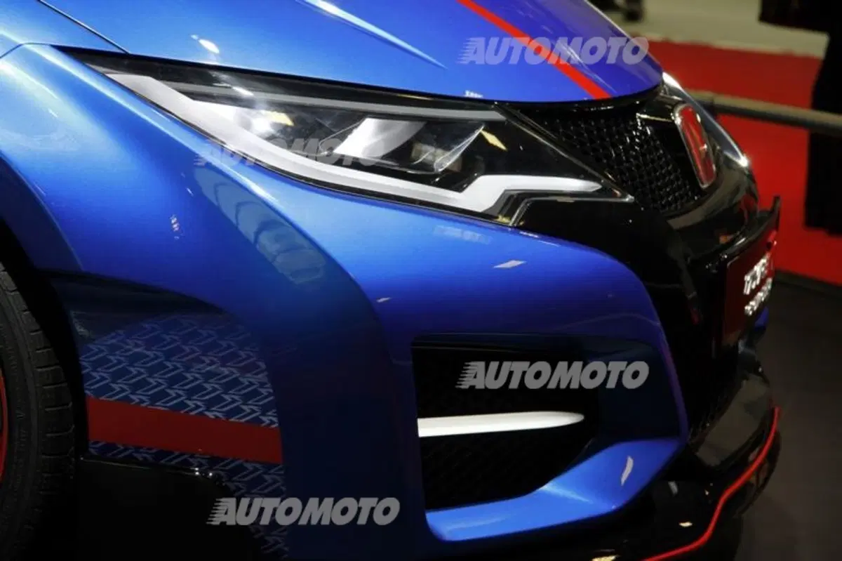 Honda al Salone di Parigi 2014 (19)